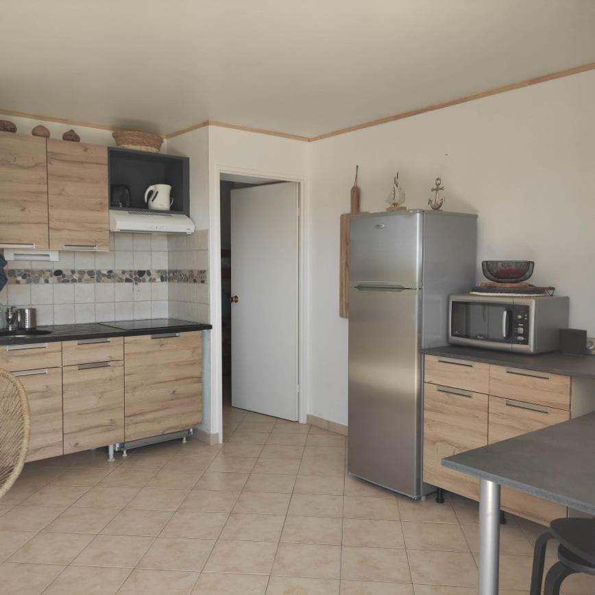 Les Capitelles 5 - Acces Direct A La Plage Depuis Le Jardin - T2 Avec Cabine - 6 Pers - Jardin - Piscine - Parking سان سيبريان المظهر الخارجي الصورة